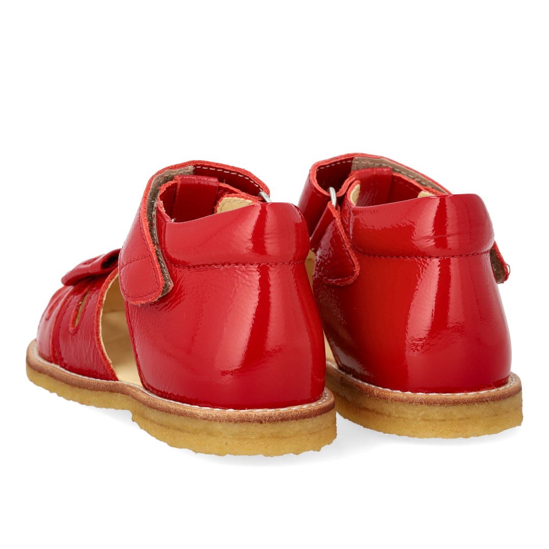 Begynder sandal med sløjfe og velcro lukning