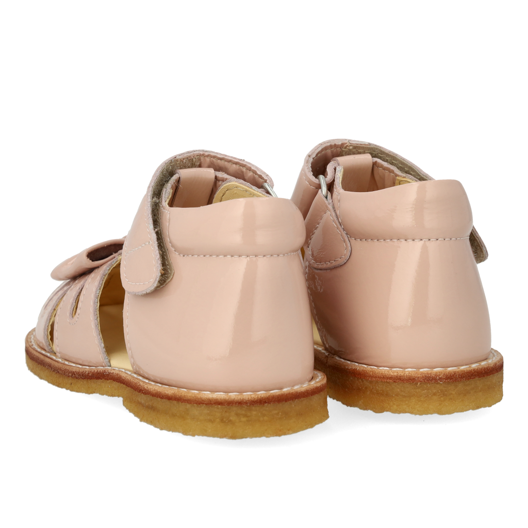 Begynder sandal med sløjfe og velcro lukning