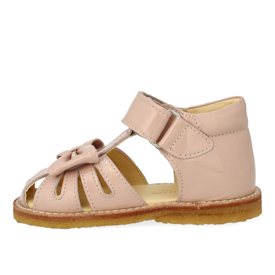 Begynder sandal med sløjfe og velcro lukning