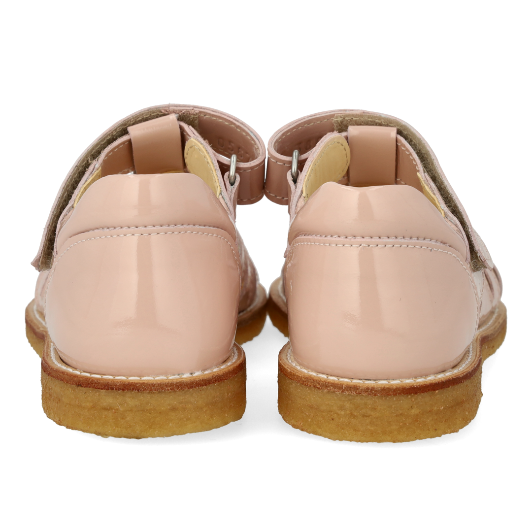 Sandal med dråbedetalje