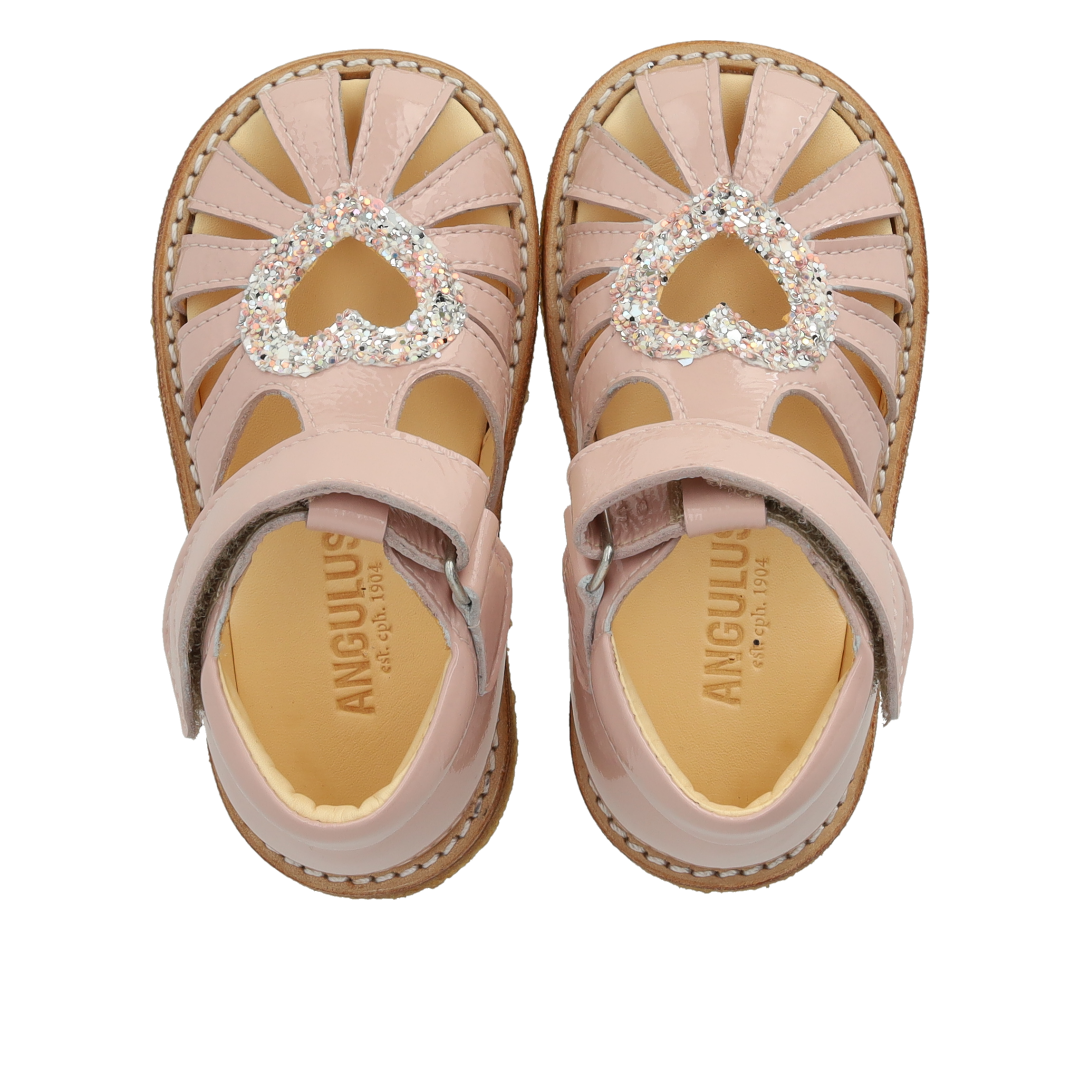 Hjertesandal med glitter og velcrolukning