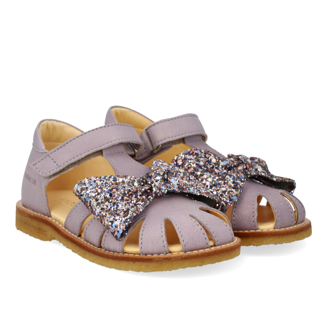 Begynder sandal med glittersløjfe og velcrolukning