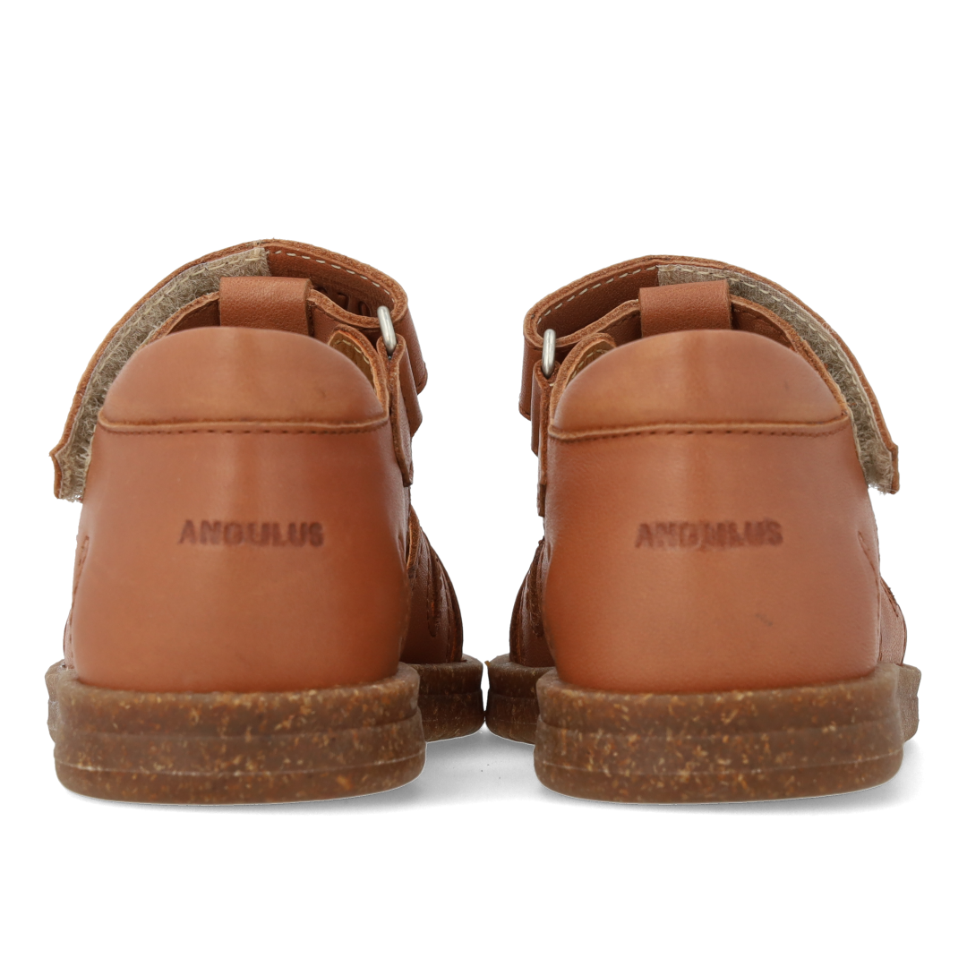 Begynder sandal med funklende glitterhjerte