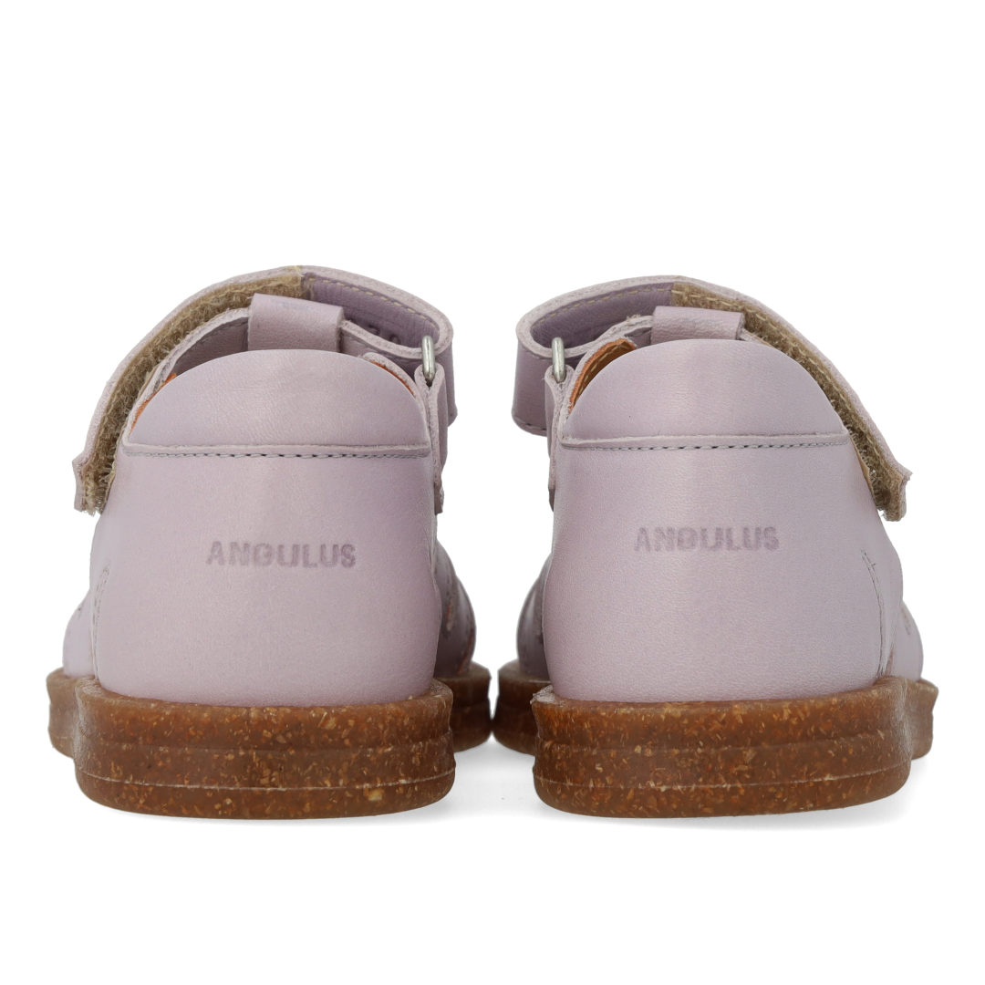 Begynder sandal med funklende glitterhjerte