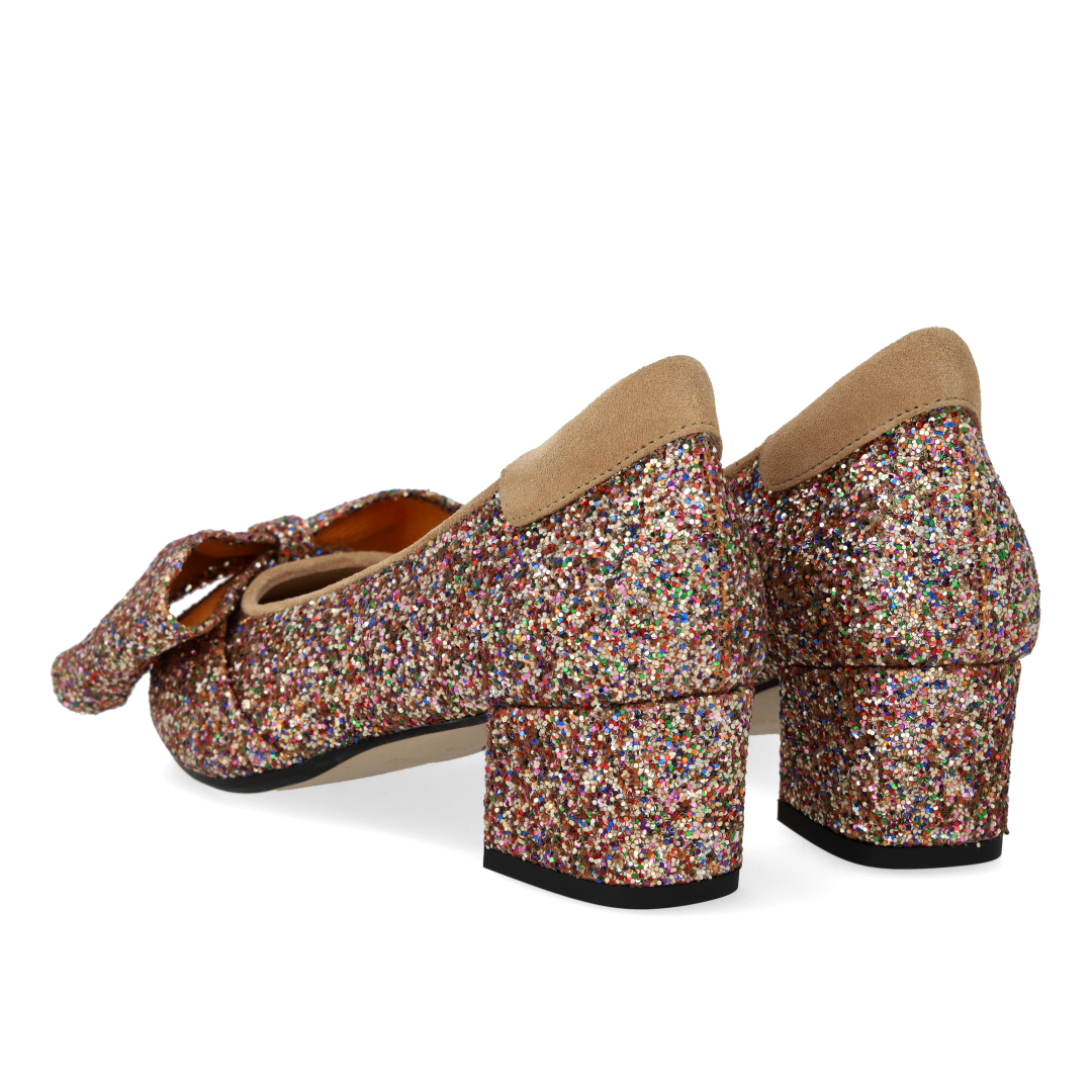 Sløjfe pump i funklende glitter