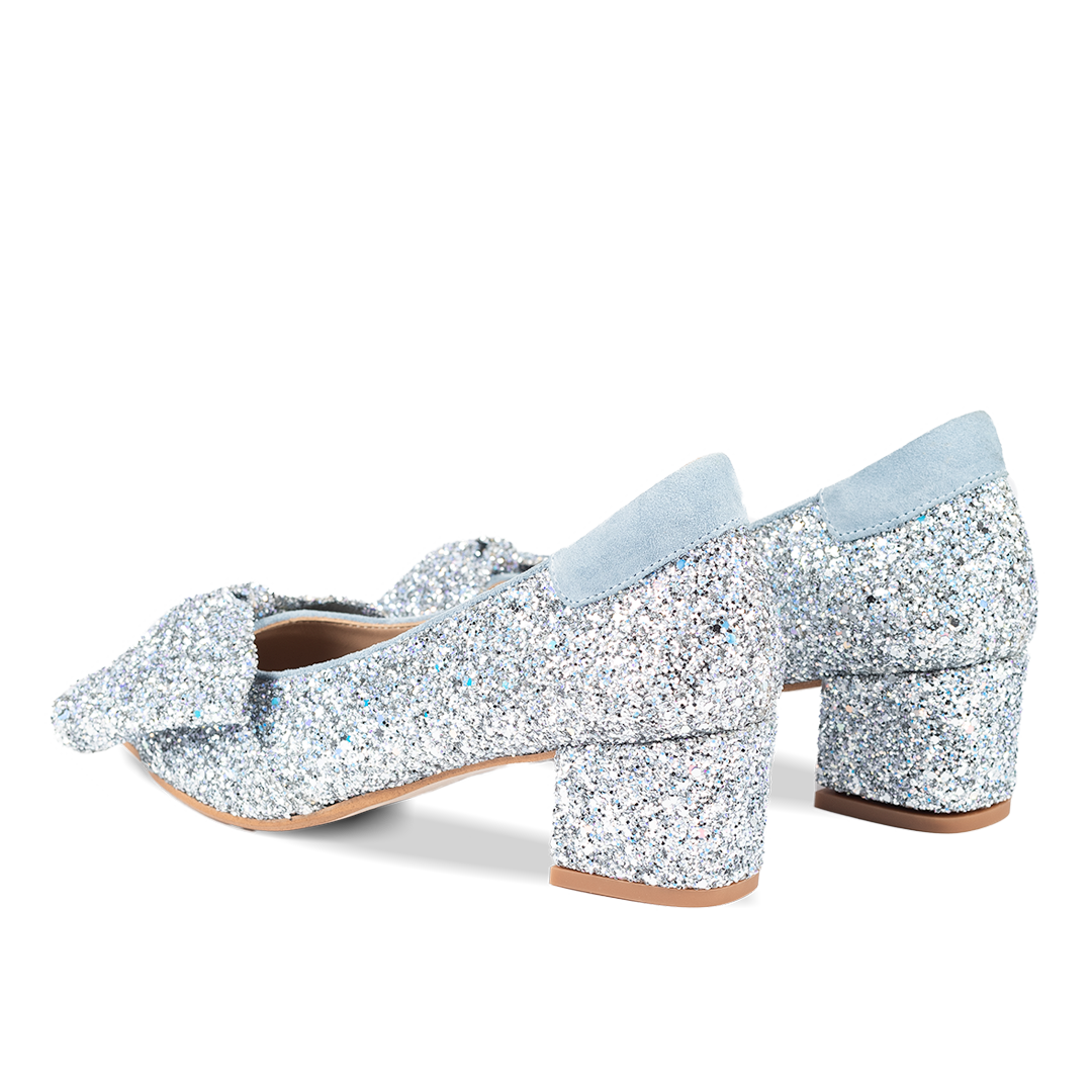 Sløjfe pump i funklende glitter