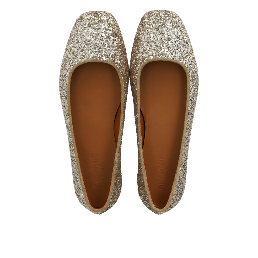 Ballerina i funklende glitter