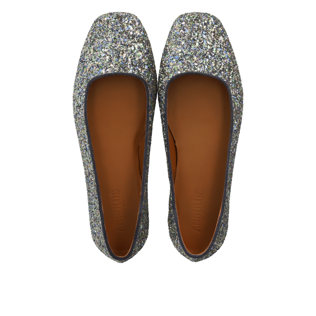 Ballerina i funklende glitter