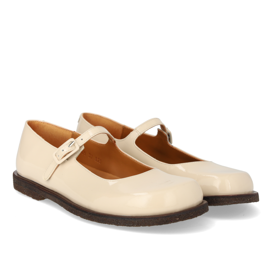 Ballerina med bred pasform