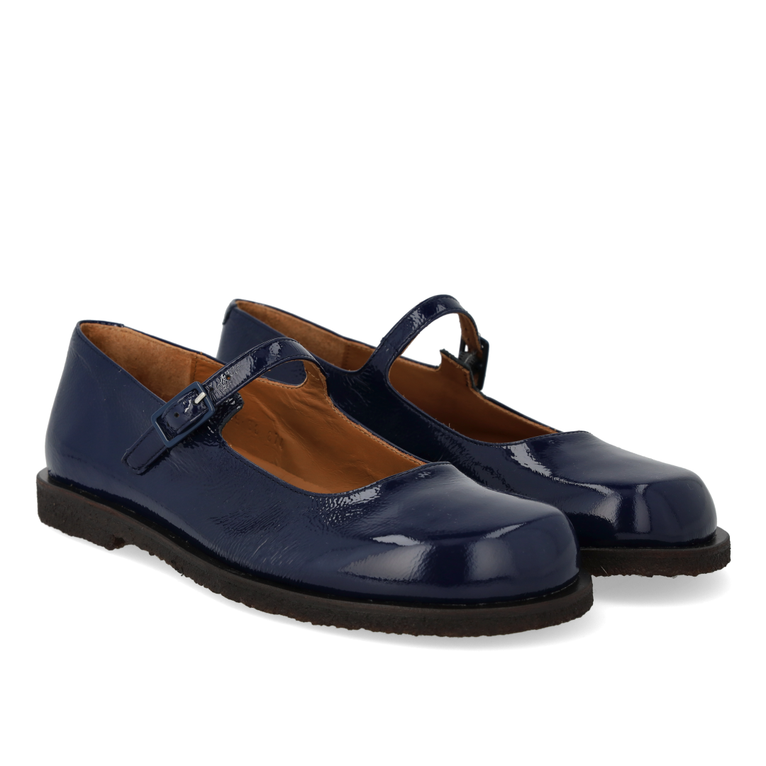 Ballerina med bred pasform