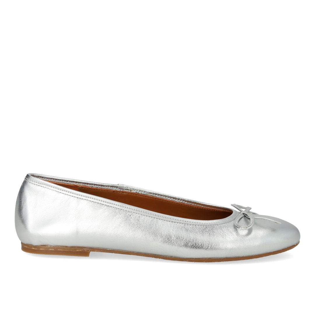 Klassisk ballerina med sløjfedetalje