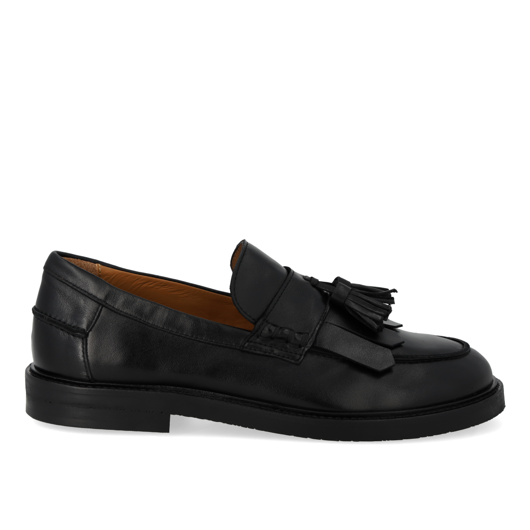 Bred loafer med frynser og kvastdetalje