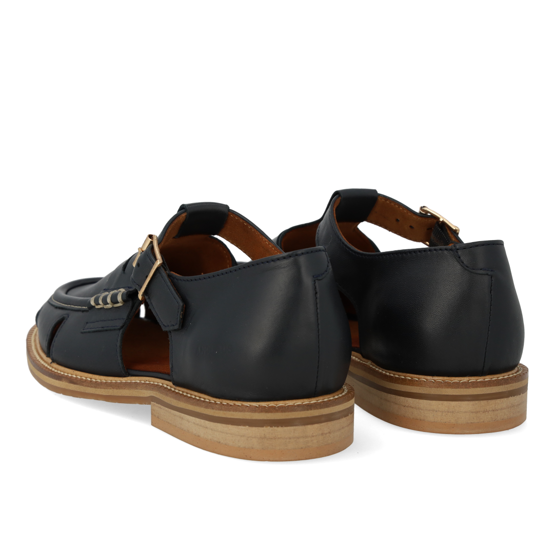 Penny loafer