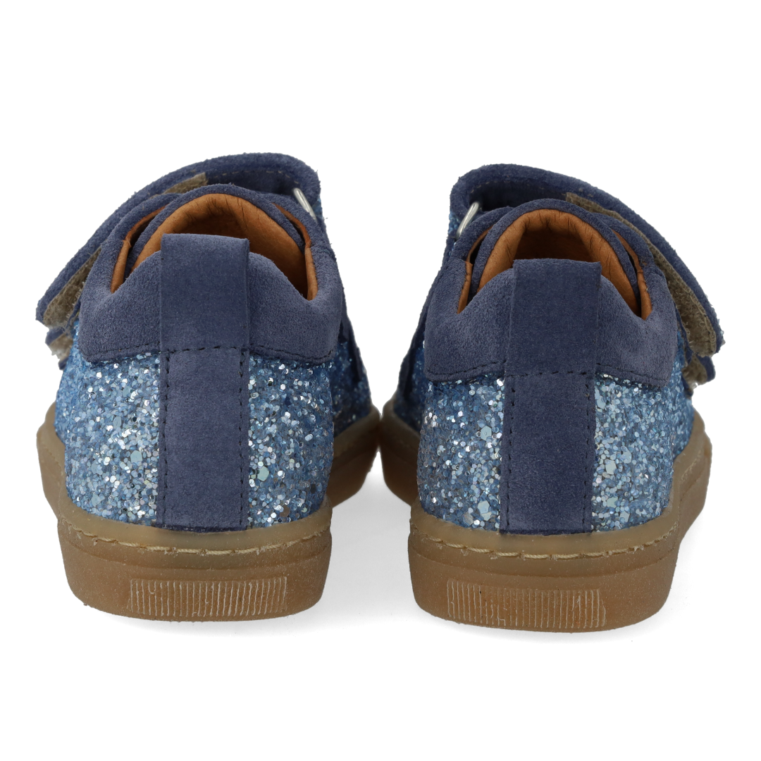 Funklende glitter-sneaker med ruskindskanter