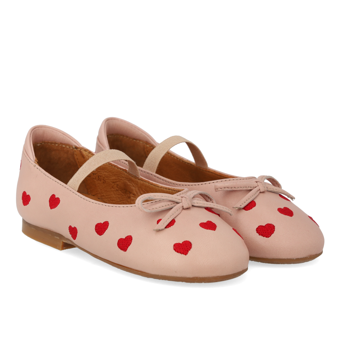 Ballerina med hjerter