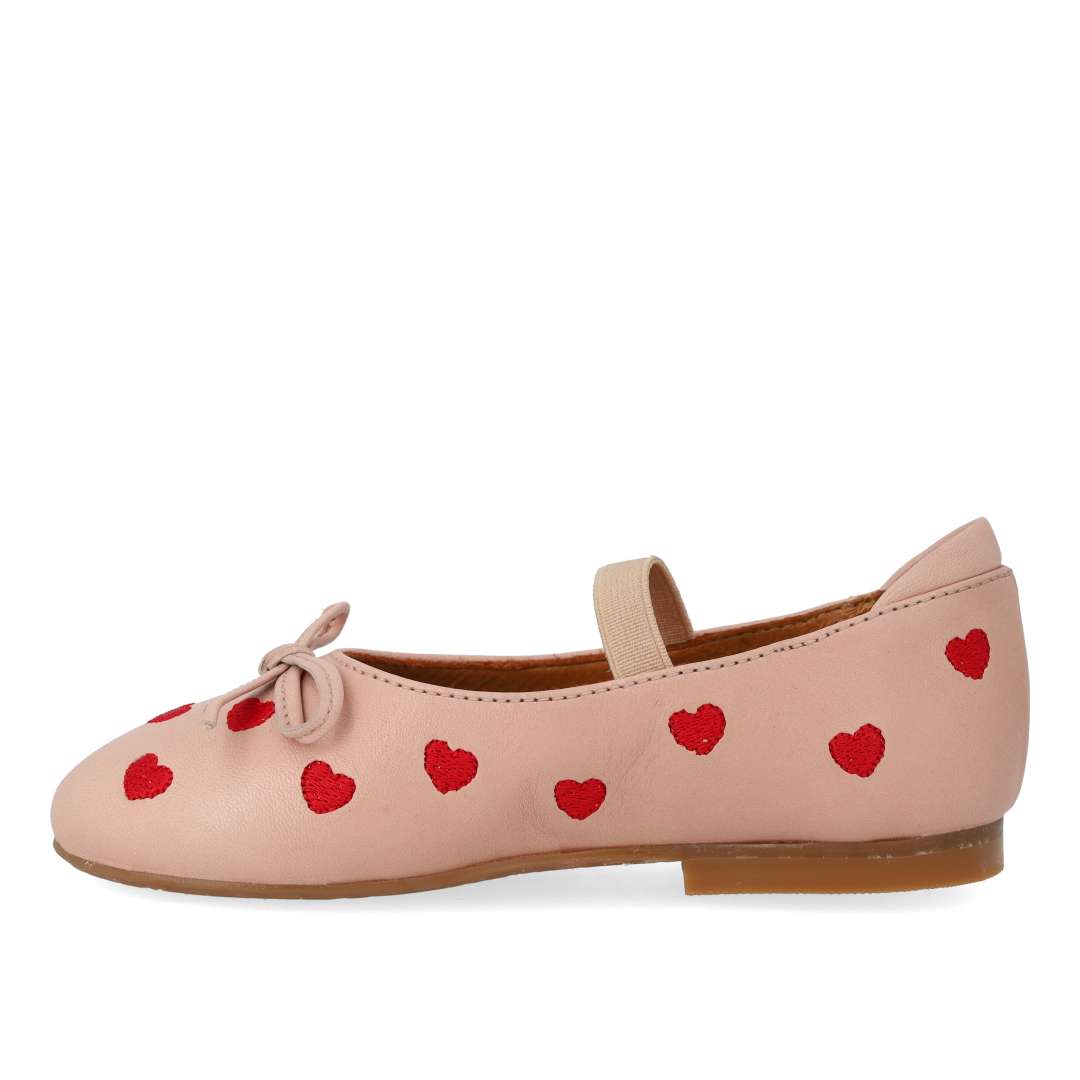 Ballerina med hjerter