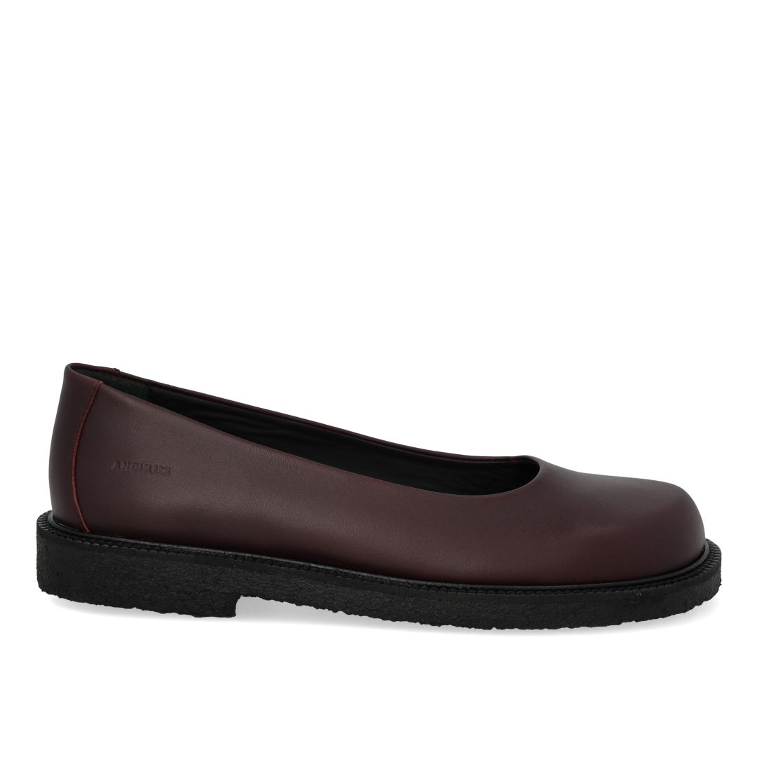Klassisk ballerina med bred pasform