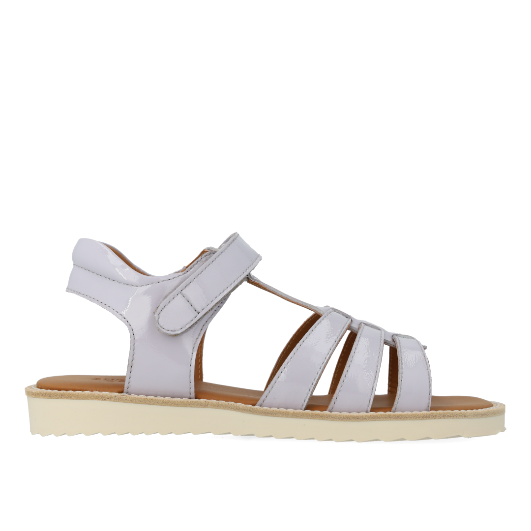 Sandal med T-rem og velcrolukning