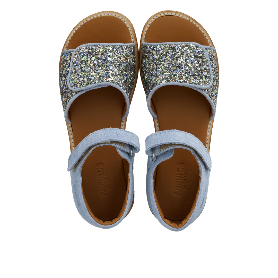 Justerbar sandal i læder med funklende glitter