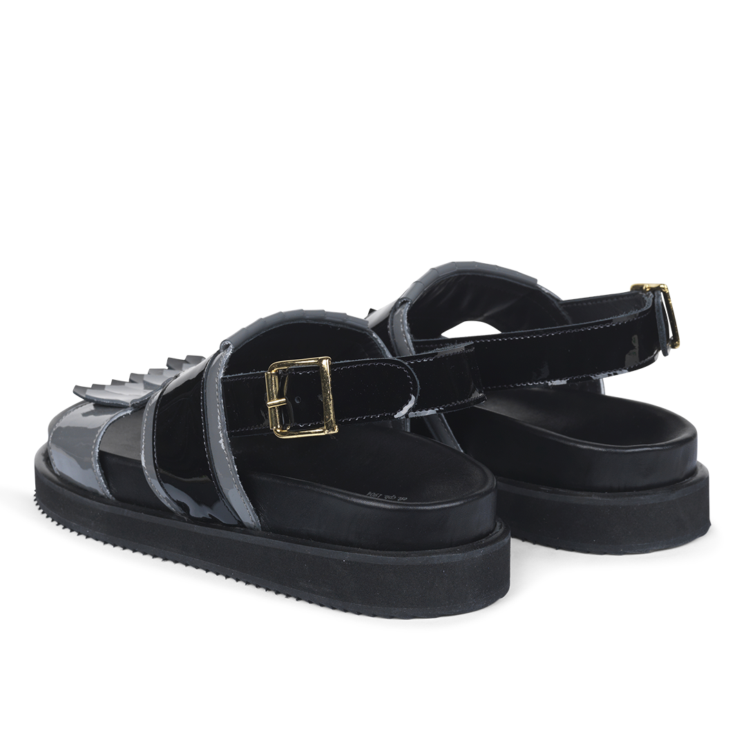Fodseng sandal