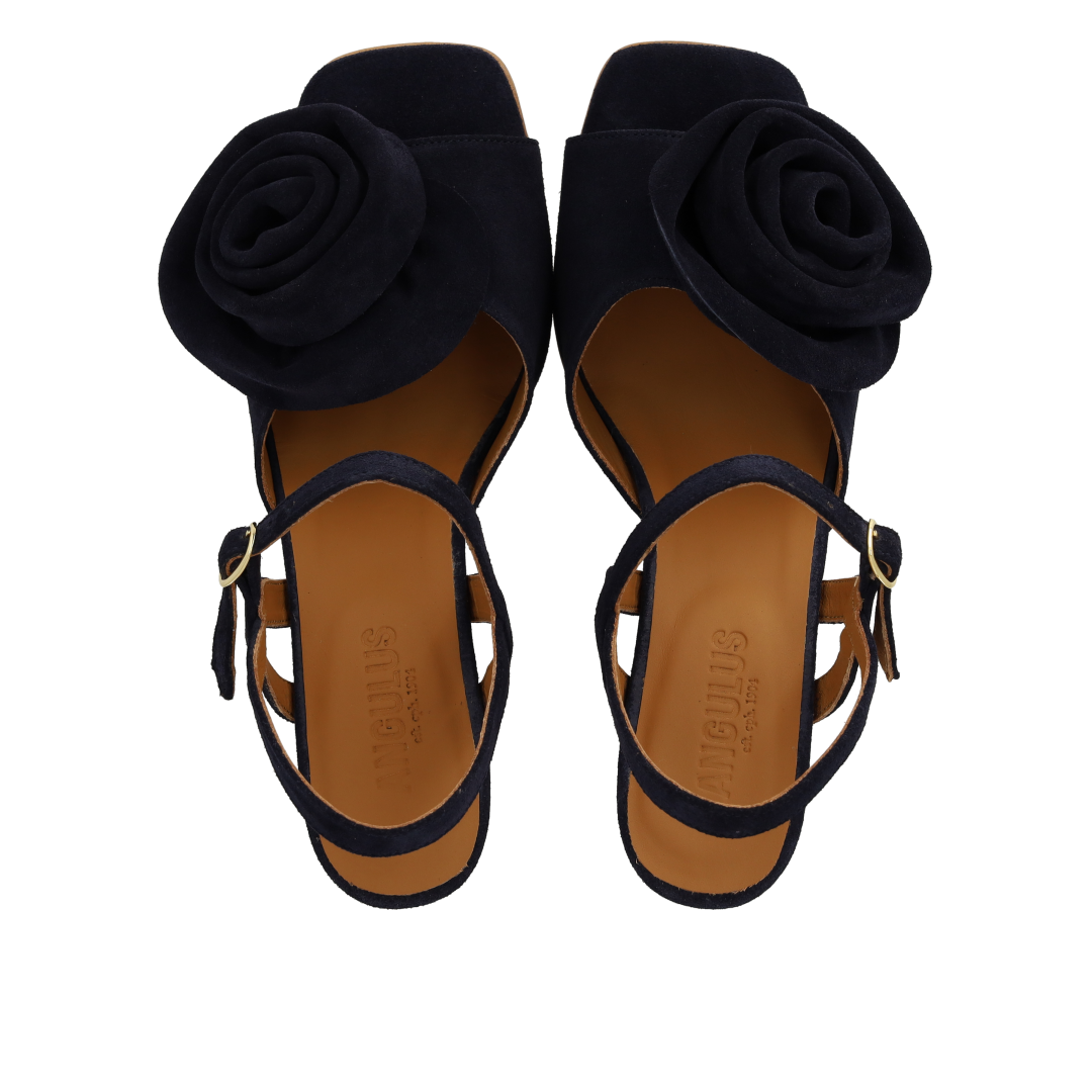 Højhælet Sandal med voluminøs rosedetalje