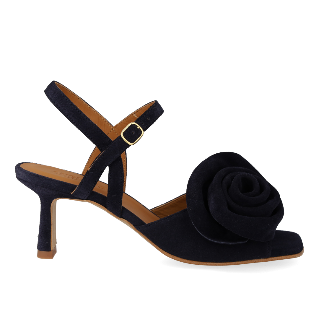 Højhælet Sandal med voluminøs rosedetalje