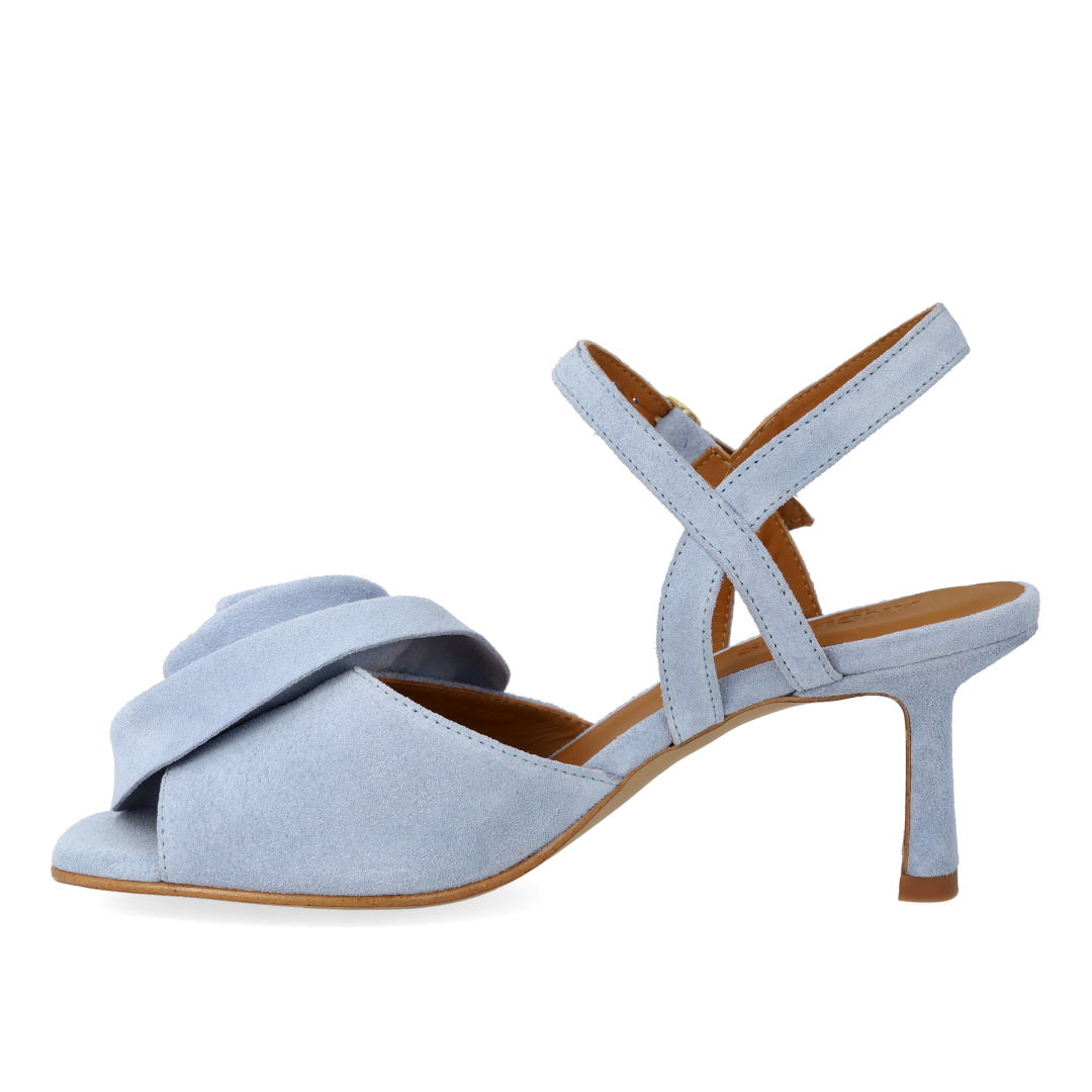 Højhælet Sandal med voluminøs rosedetalje