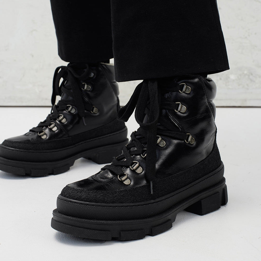 Snørestøvle med blødt merino uldfoer