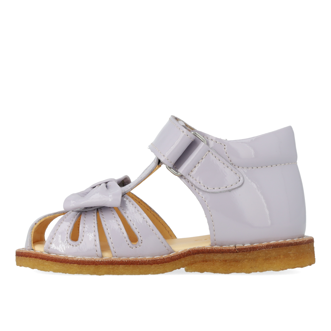 Begynder sandal med sløjfe og velcro lukning