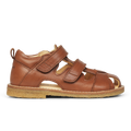 Sandal med velcro lukning