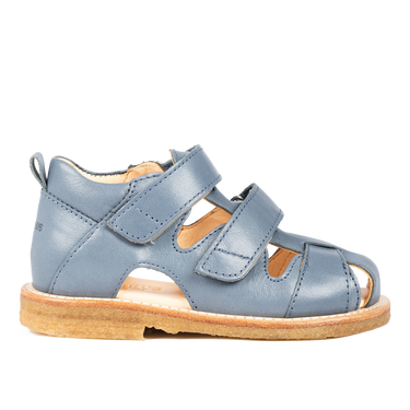 Sandal med velcro lukning