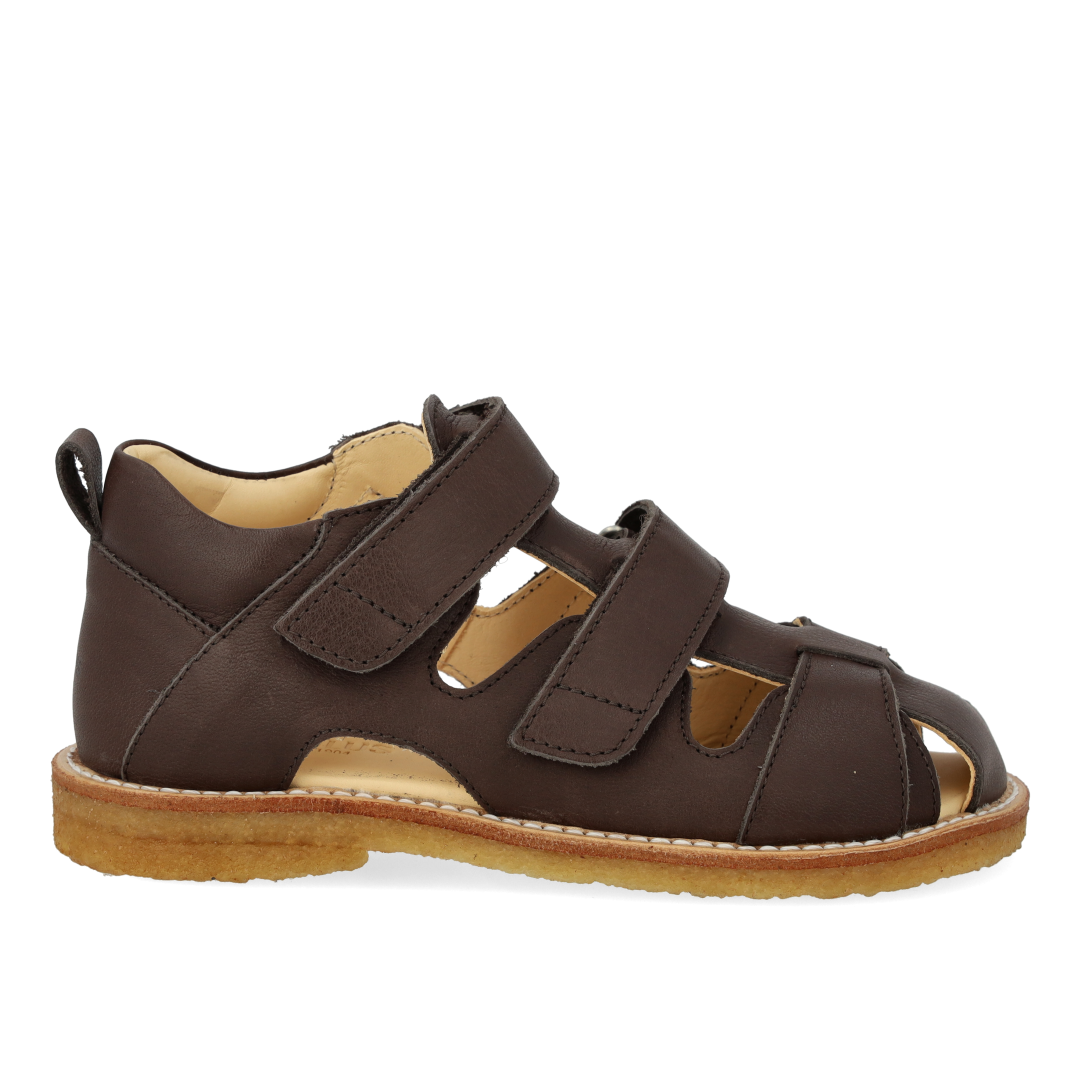 Sandal med velcro lukning