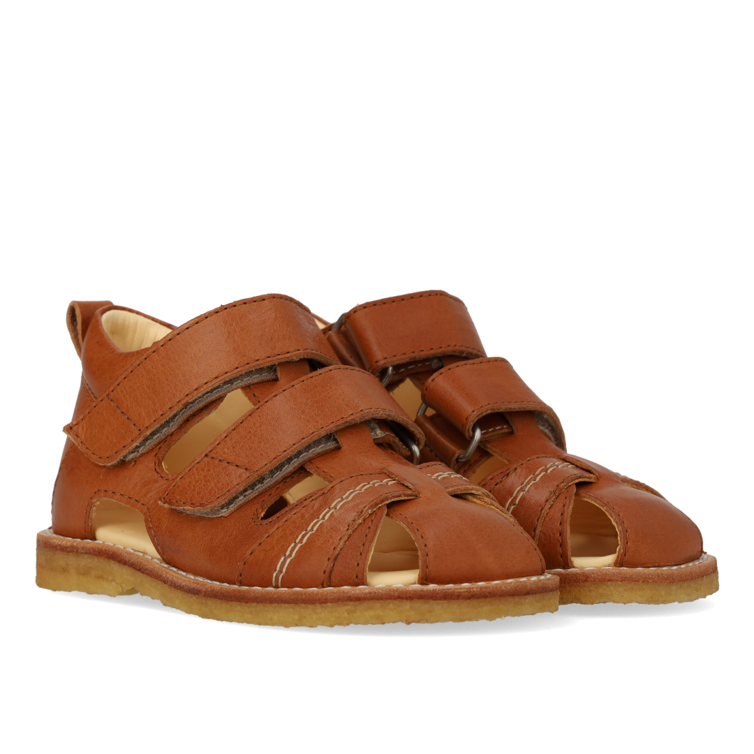 Begynder sandal med velcrolukning