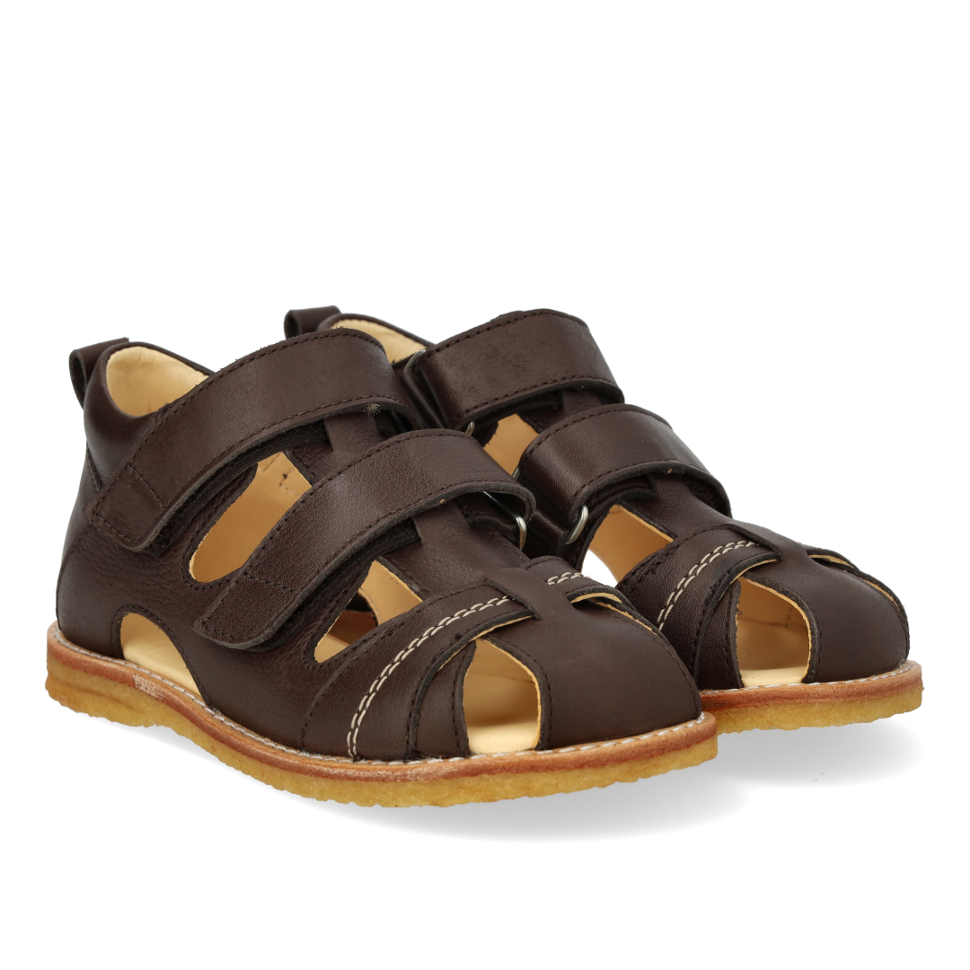 Begynder sandal med velcrolukning