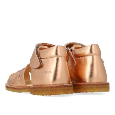 Begynder sandal med velcrolukning