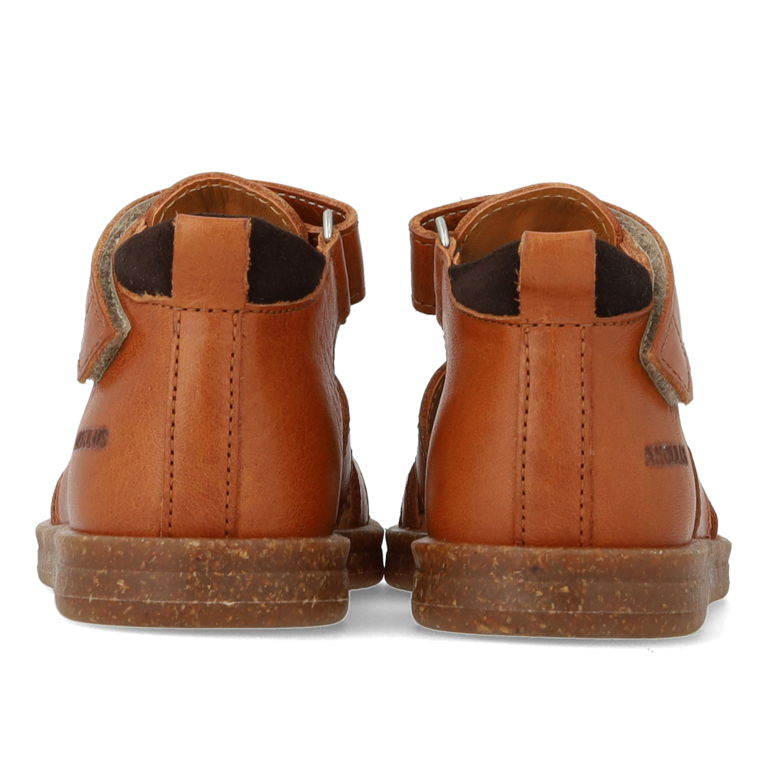 Begynder sandal med velcrolukning