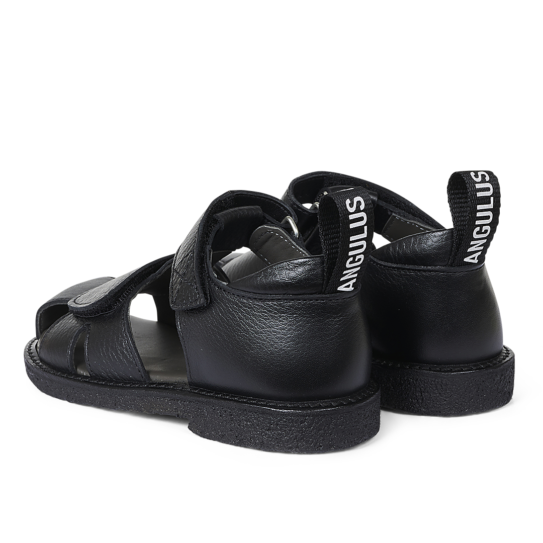 Sandal med logobånd og velcrolukning