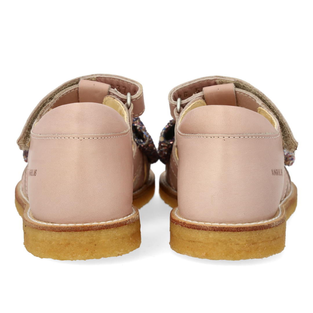 Sandal med glittersløjfe og velcrolukning