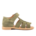 Begynder sandal med åben tå og velcrolukning