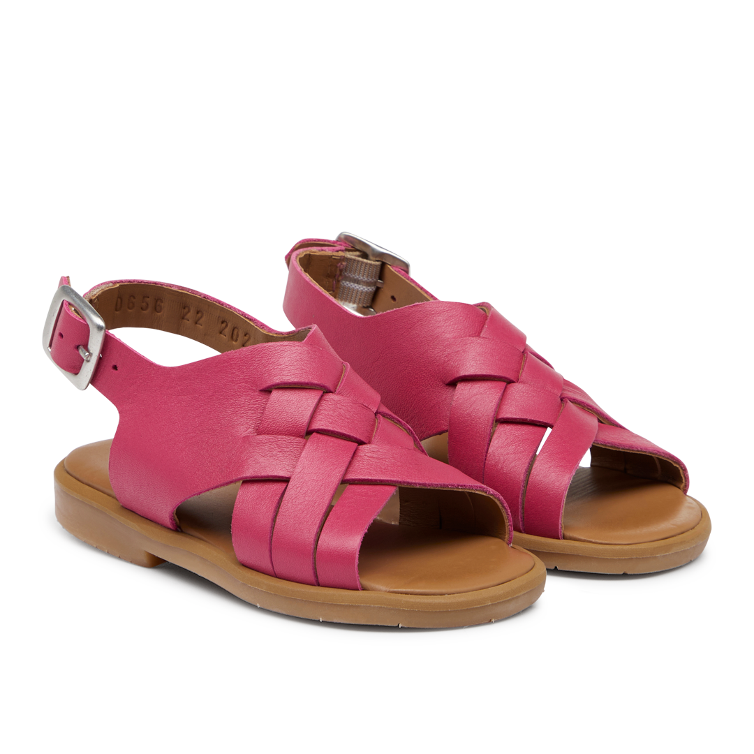 Fletsandal med åben tå og spændelukning