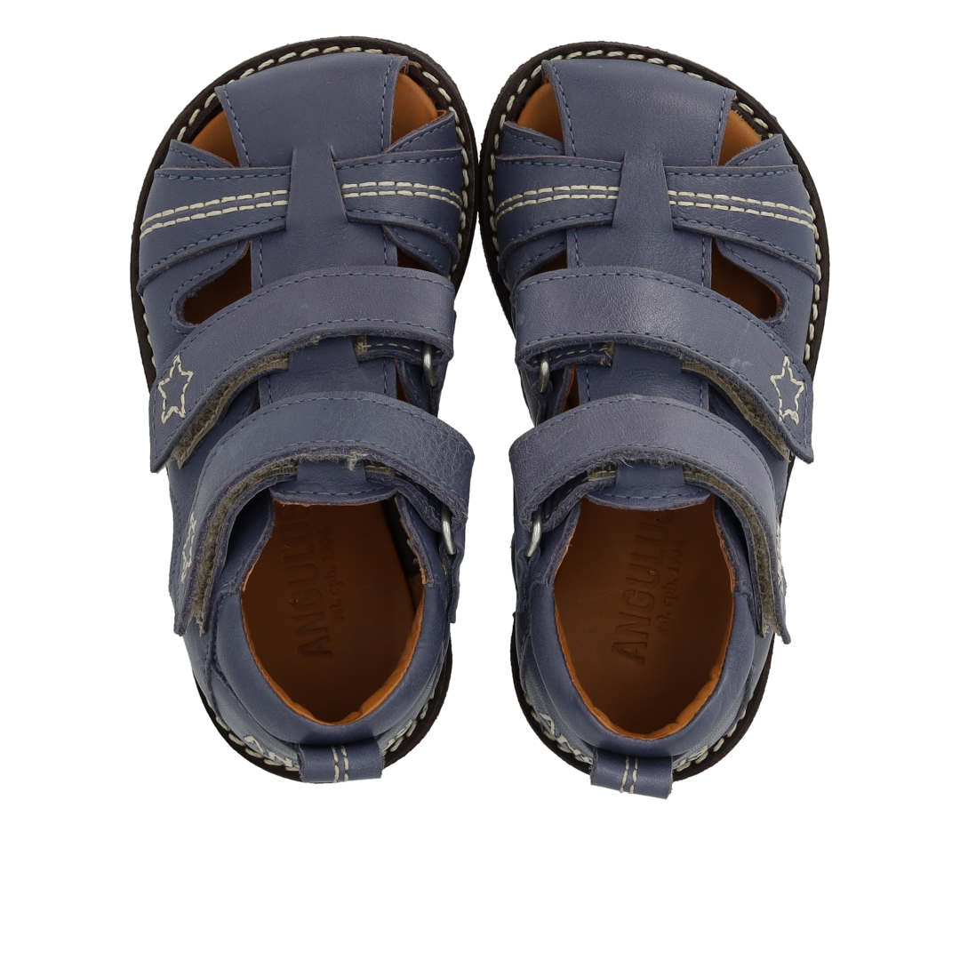 Sandal med stjernebroderi