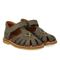 Begynder sandal med bi broderi