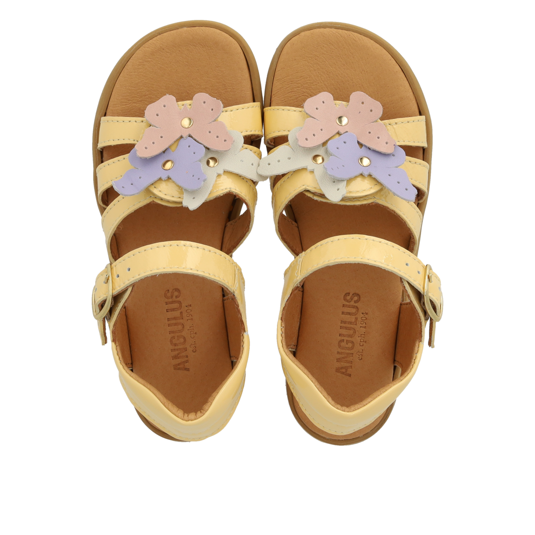 Sandal med åben tå og velcro