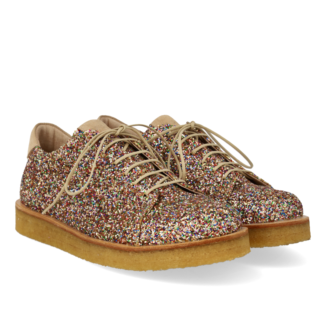 Sneaker i glitter på plateausål