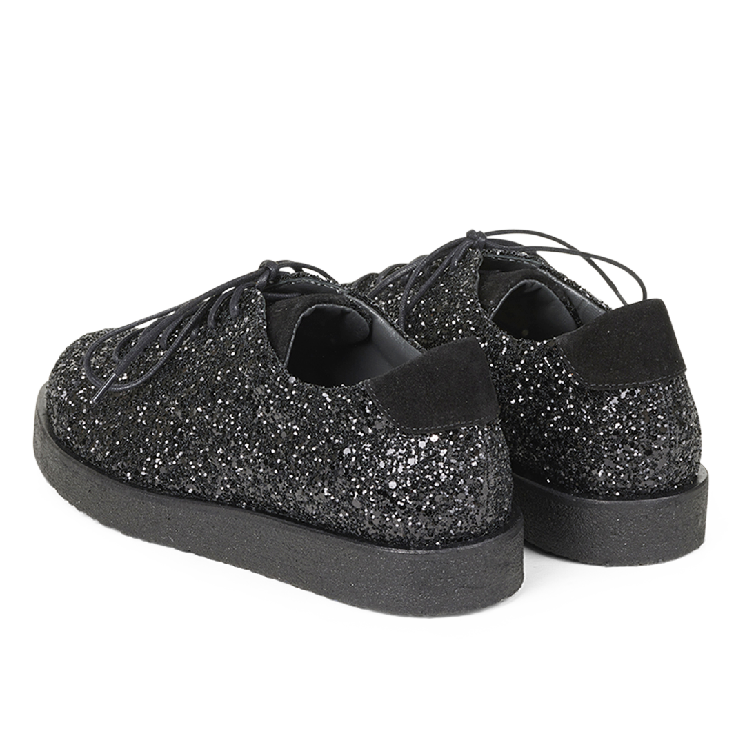 Sneaker i glitter på plateausål