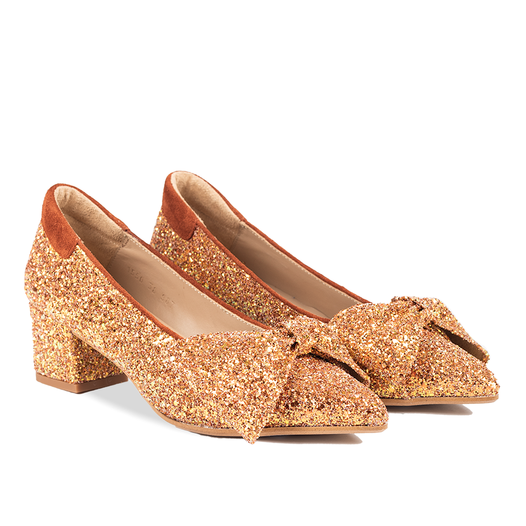 Sløjfe pump i funklende glitter