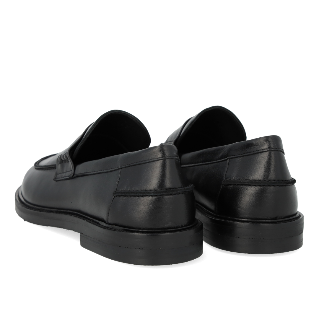 Klassisk Penny loafer med bred pasform