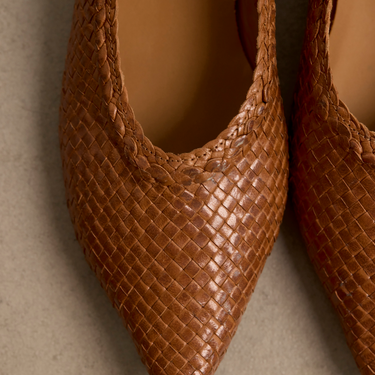 Håndflettet ballerina med spids snude