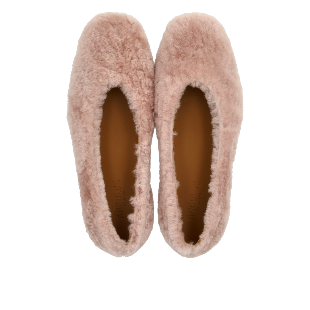 Ballerina i blød lammeuldspels