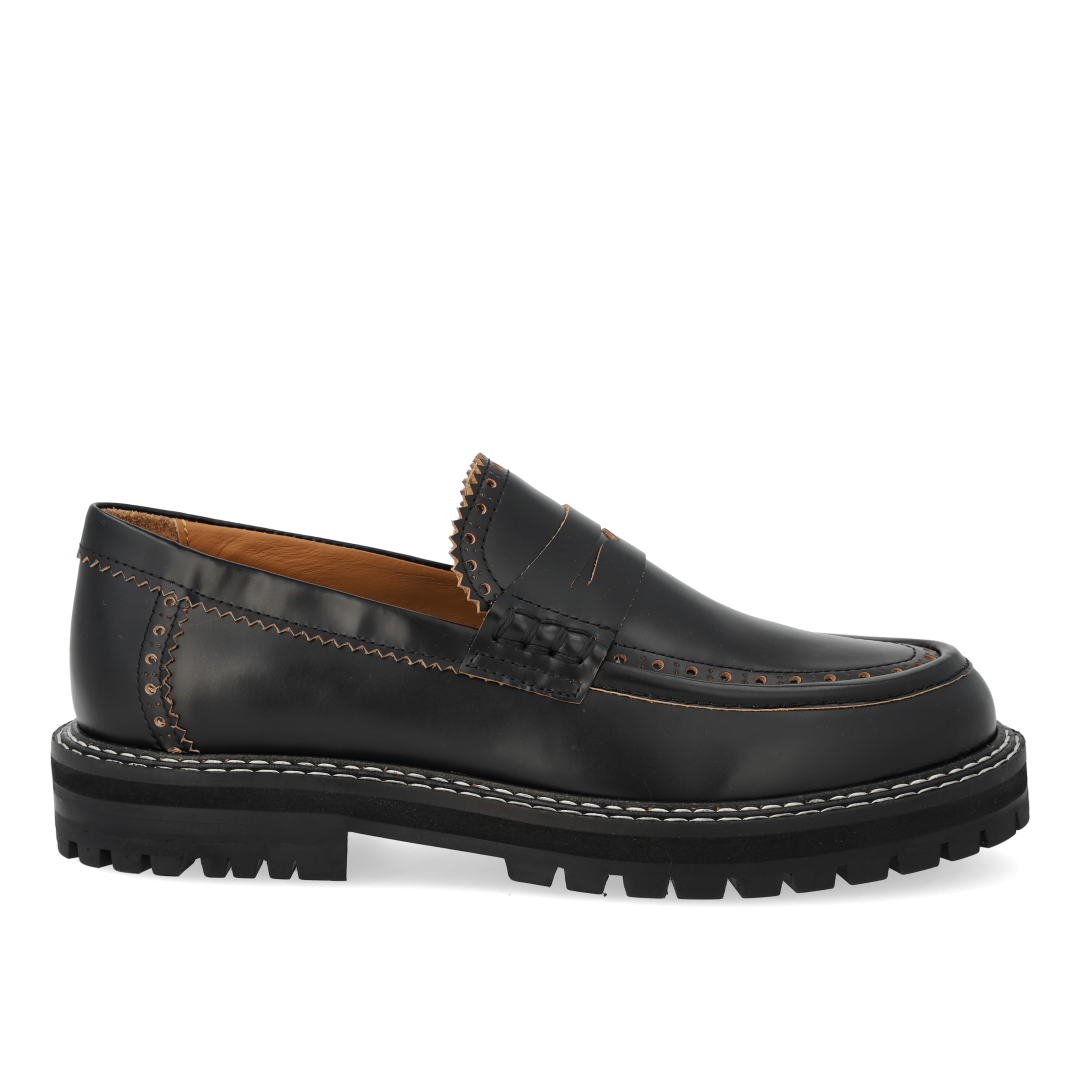 Loafer med dekorativt brogue hulmønster